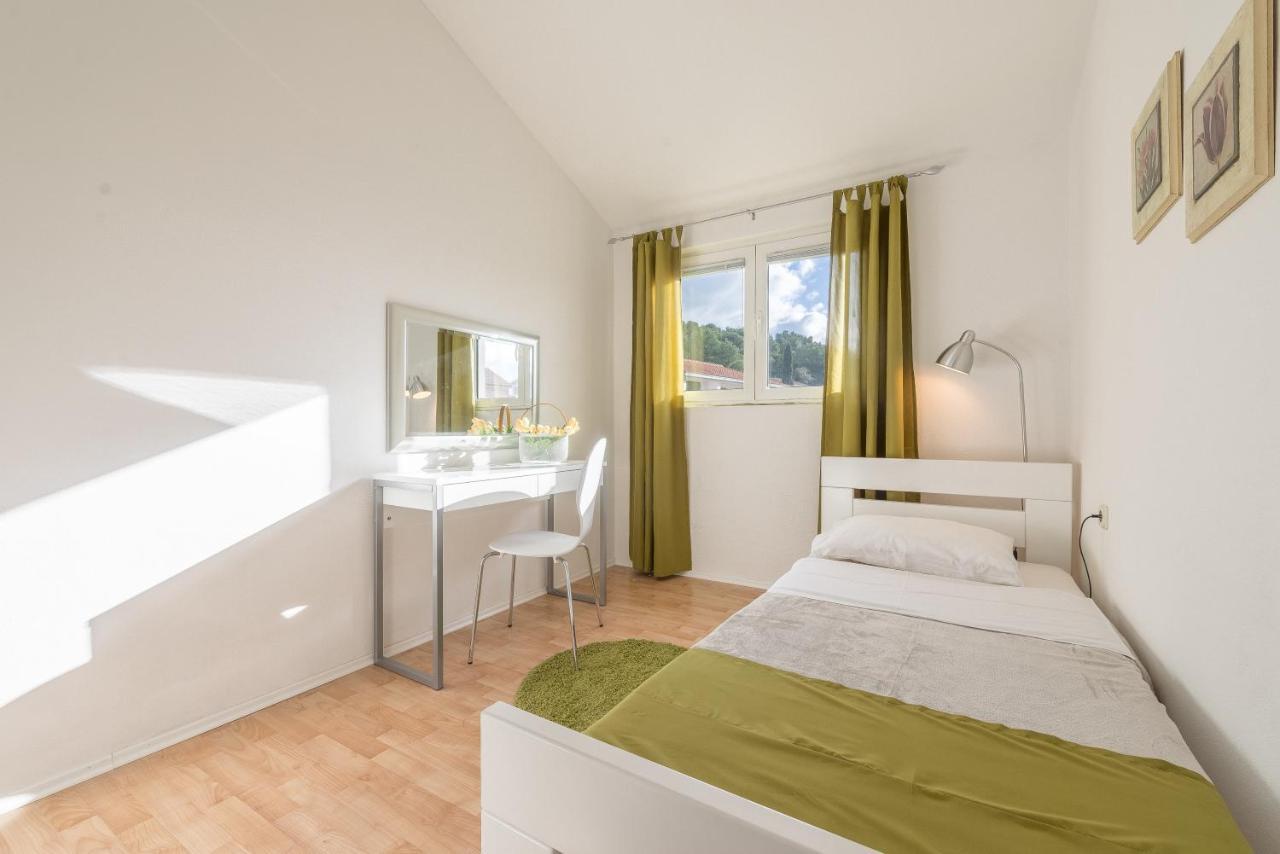 Apartments Maria Kukljica Ngoại thất bức ảnh