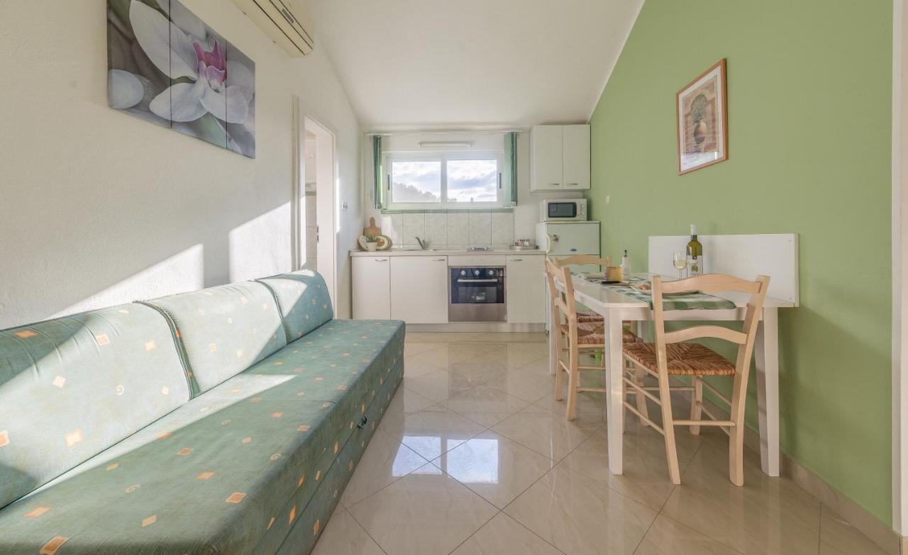 Apartments Maria Kukljica Ngoại thất bức ảnh