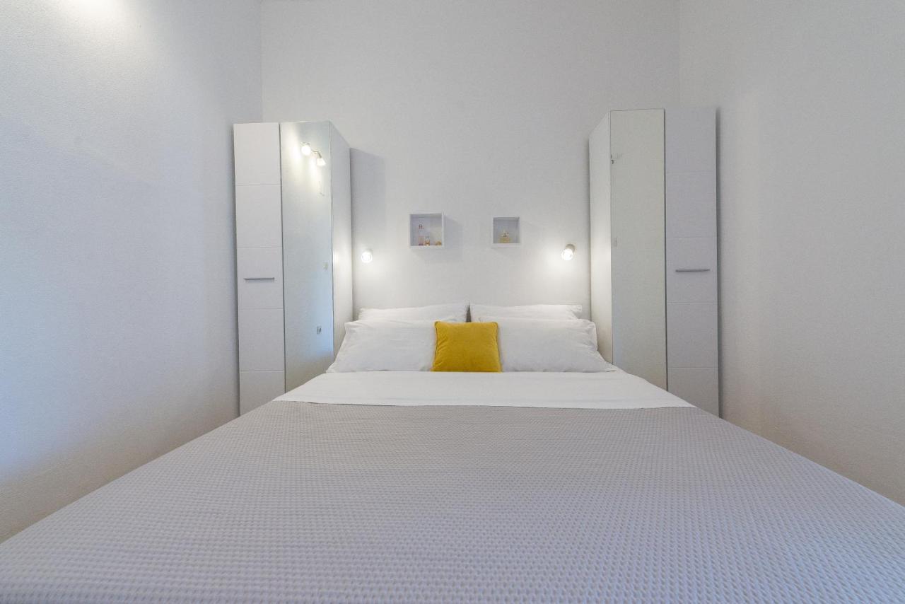 Apartments Maria Kukljica Ngoại thất bức ảnh