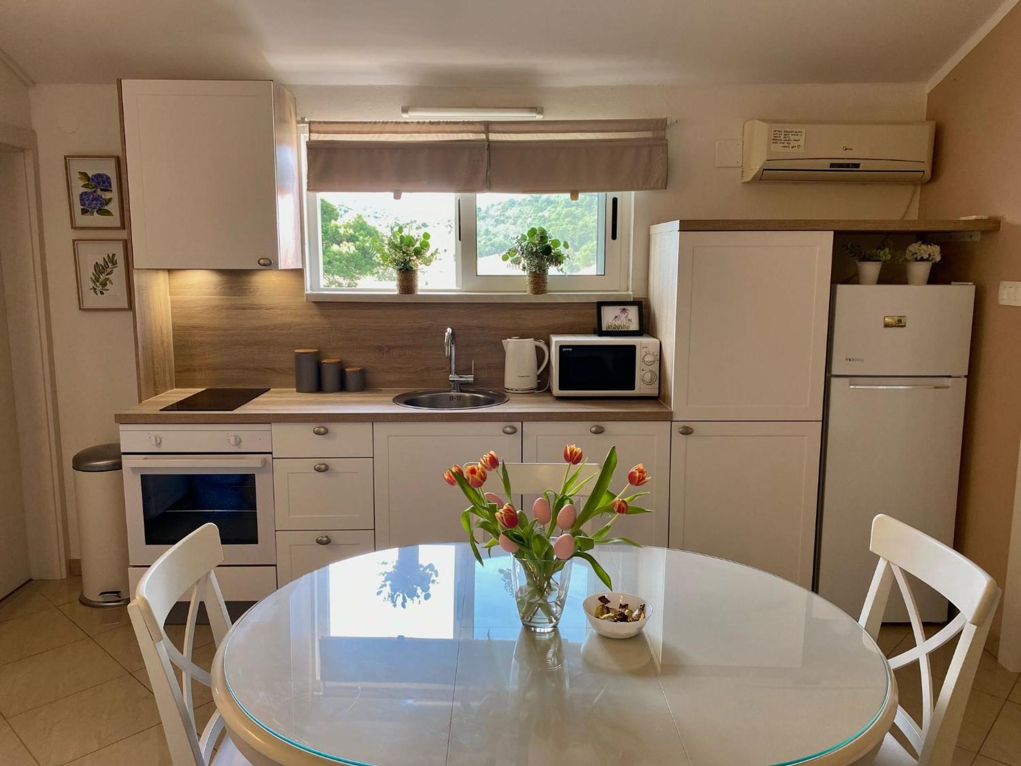 Apartments Maria Kukljica Ngoại thất bức ảnh