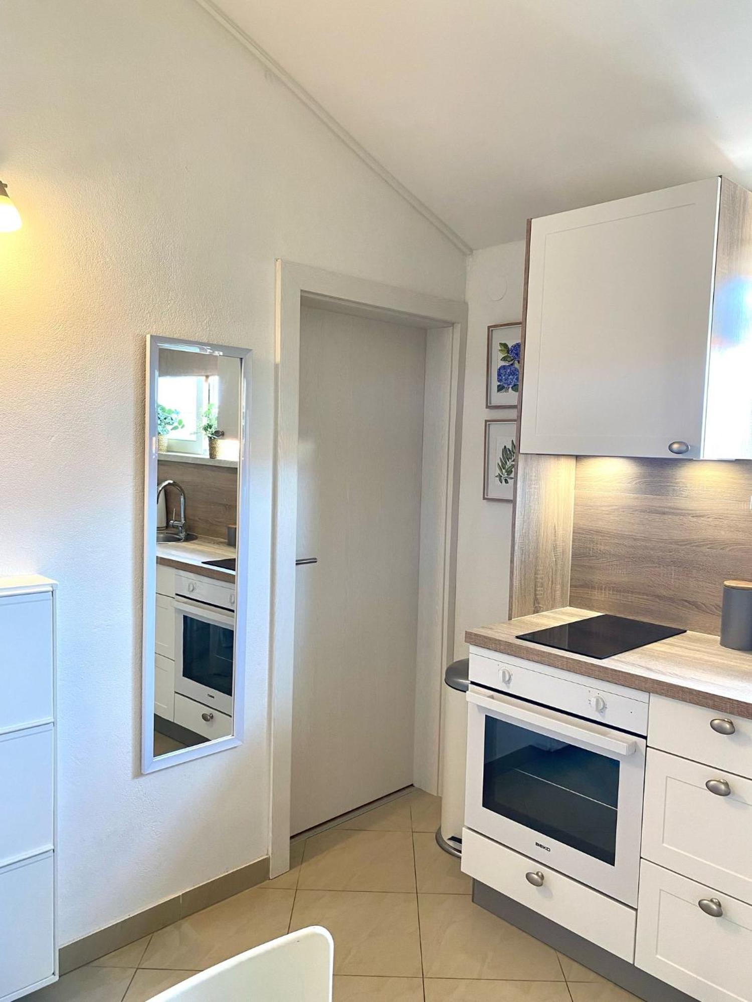 Apartments Maria Kukljica Ngoại thất bức ảnh